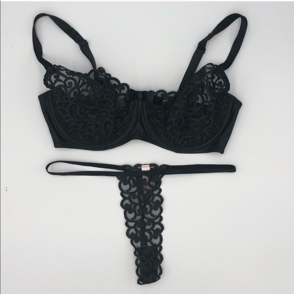 Victoria Secrets Vintage Black Lace 36E (DD)